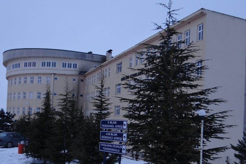 Kahramanmaraş Sütçü İmam Üniversitesi Göksun Meslek Yüksekokulu Ne