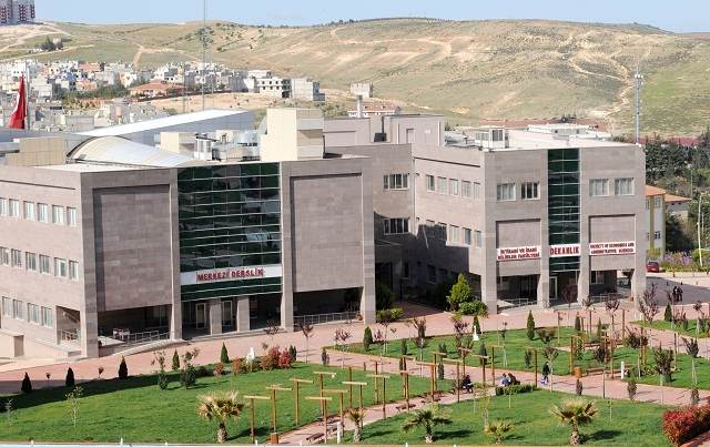 kilis 7 aralik universitesi muallim rifat egitim fakultesi ne nerede